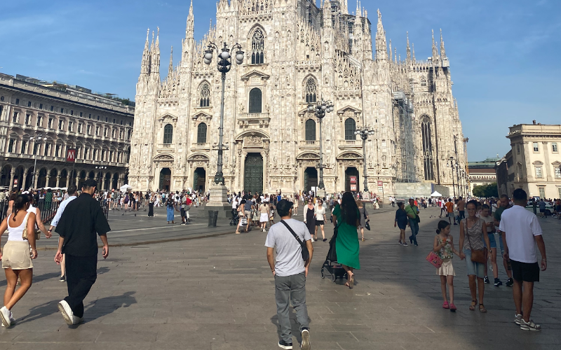 Amy captures the Duomo in Milan for her project covering fashion in Milan.